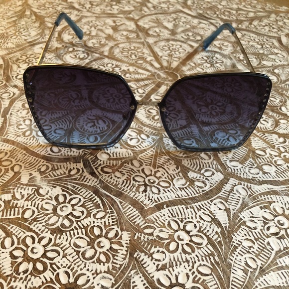 Brand New Blue & Silver Bling Sunglasses - Picture 8 of 8